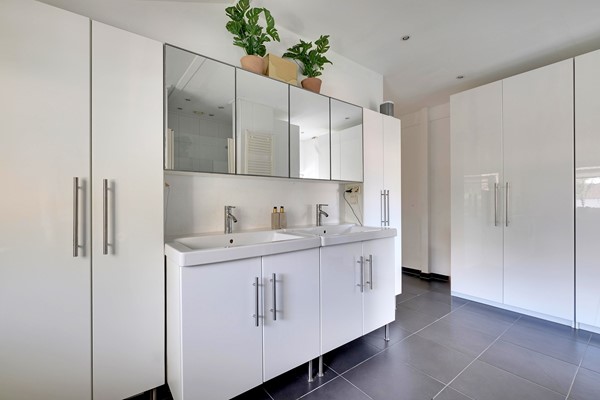 Medium property photo - Arnhemseweg 62, 6901 DX Zevenaar